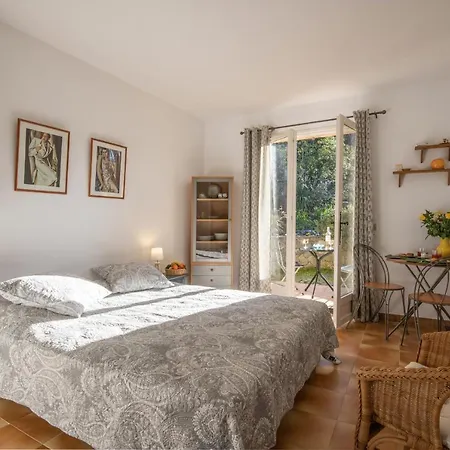 Le Mas Des Gardettes Saint-Paul-de-Vence Exterior photo